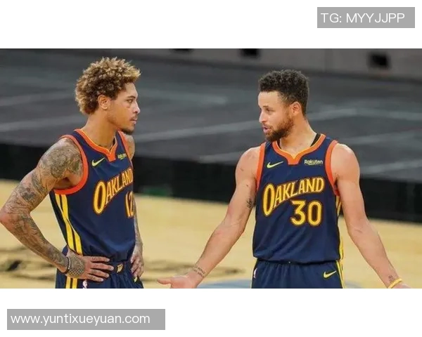 北京足球队配合争议引发热议球迷与专家各执己见分析战术问题 北京足球队配合争议引发热议球迷与专家各执己见分析战术问题