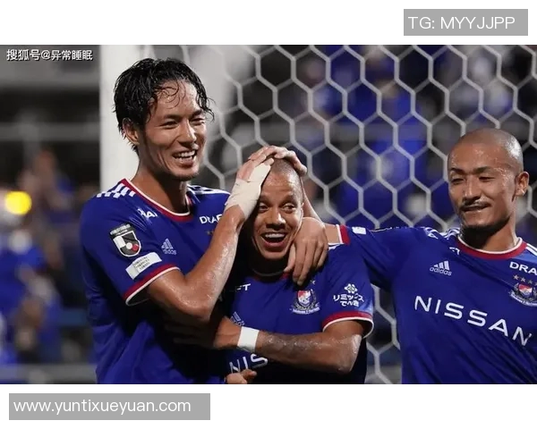 岛鹿角与广岛三箭的激烈对决揭示了日本足球的竞争魅力与未来发展潜力
