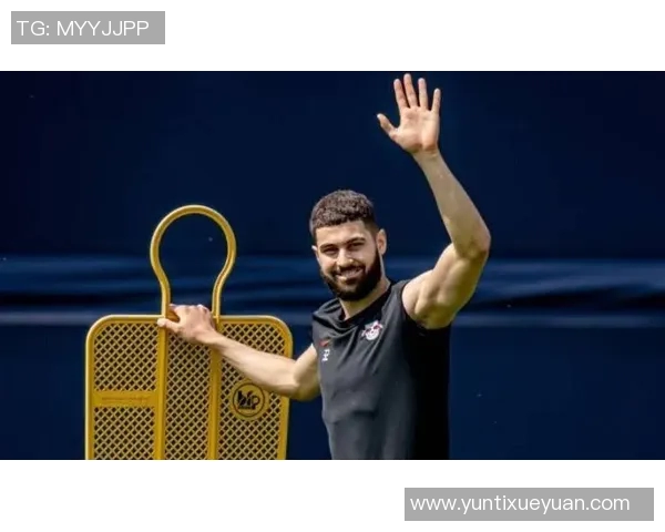 格瓦迪奥尔引领新一代后卫潮流展现出色技术与战术素养