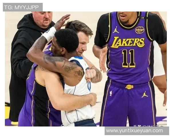 波兰男篮与西班牙男篮激战正酣谁能在这场对决中笑到最后