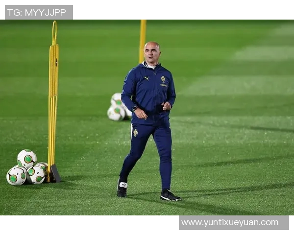 若昂内维斯的足球之路：从青涩小将到顶级中场的华丽蜕变