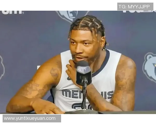 马库斯斯马特如何在NBA赛场上展现出色的防守与领导能力 马库斯斯马特如何在NBA赛场上展现出色的防守与领导能力