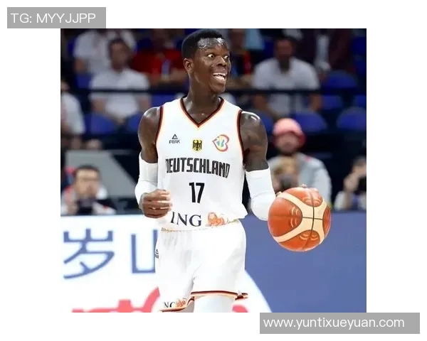 丹尼斯施罗德：从NBA新星到球队核心的奋斗历程与成长故事