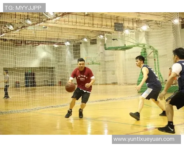 杭州足球队以58分领跑大师赛积分榜展现强劲实力MBA 杭州足球队以58分领跑大师赛积分榜展现强劲实力MBA