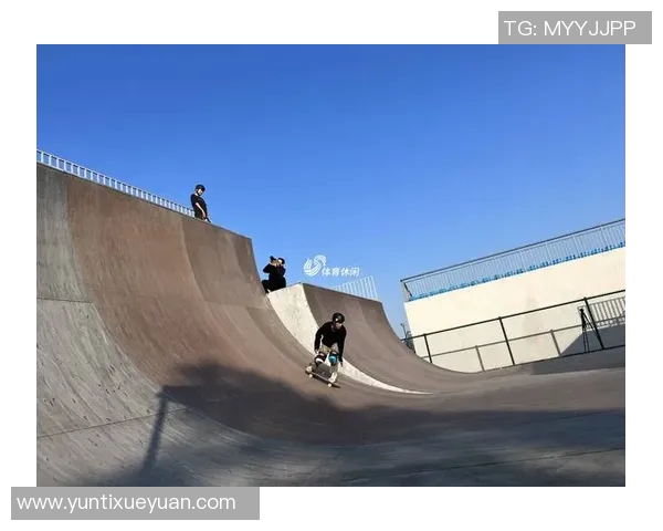 滑板焦点:深入分析上海滑板队的实力与发展潜力 滑板焦点:深入分析上海滑板队的实力与发展潜力