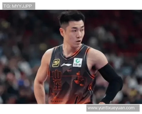 高诗岩的篮球之路：从青涩少年到赛场明星的成长历程与心路历程