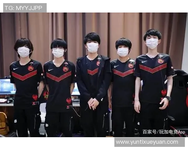 聚焦FPX战队心理素质提升之路与英雄联盟赛场表现的关系探讨